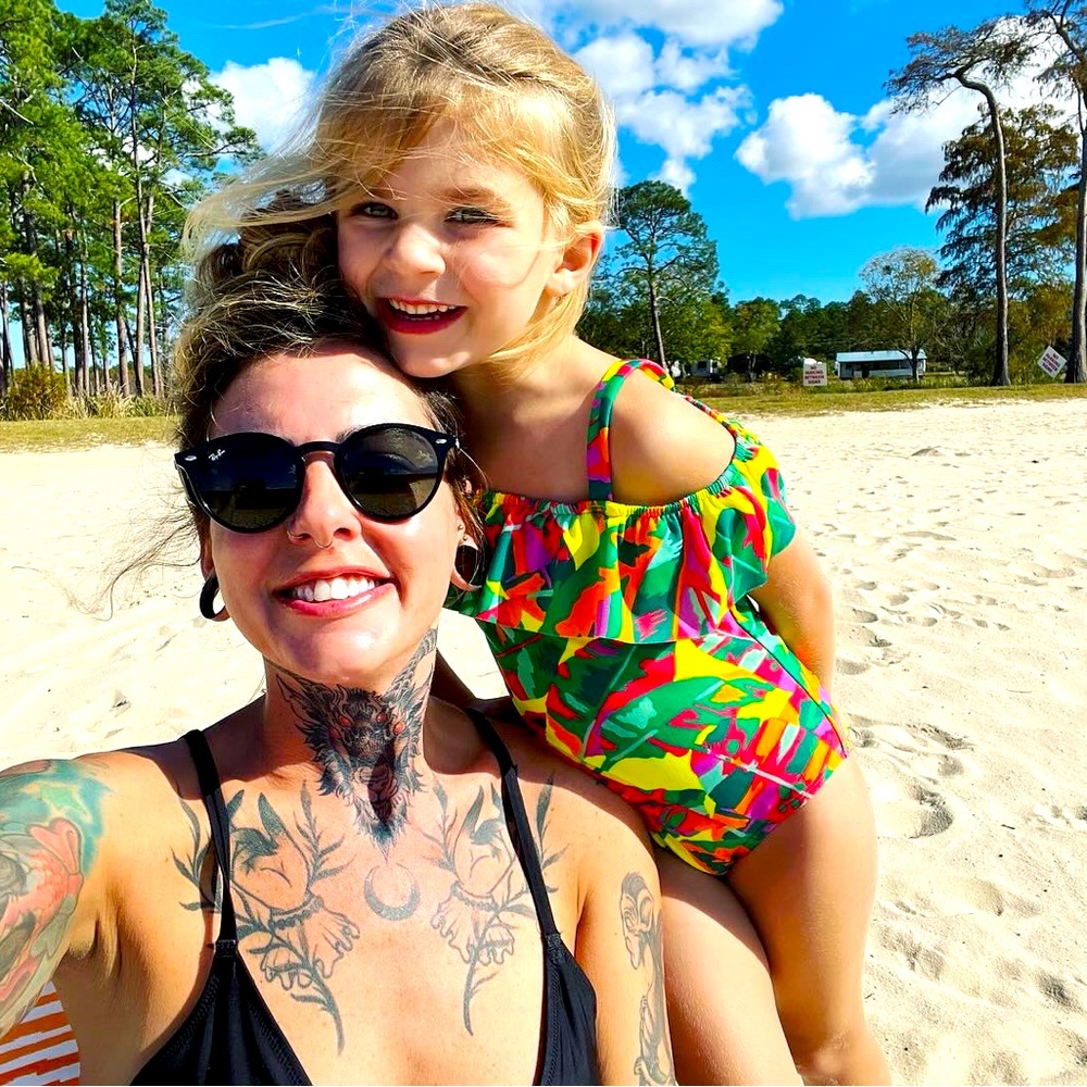 Meet your Posher, Kellie